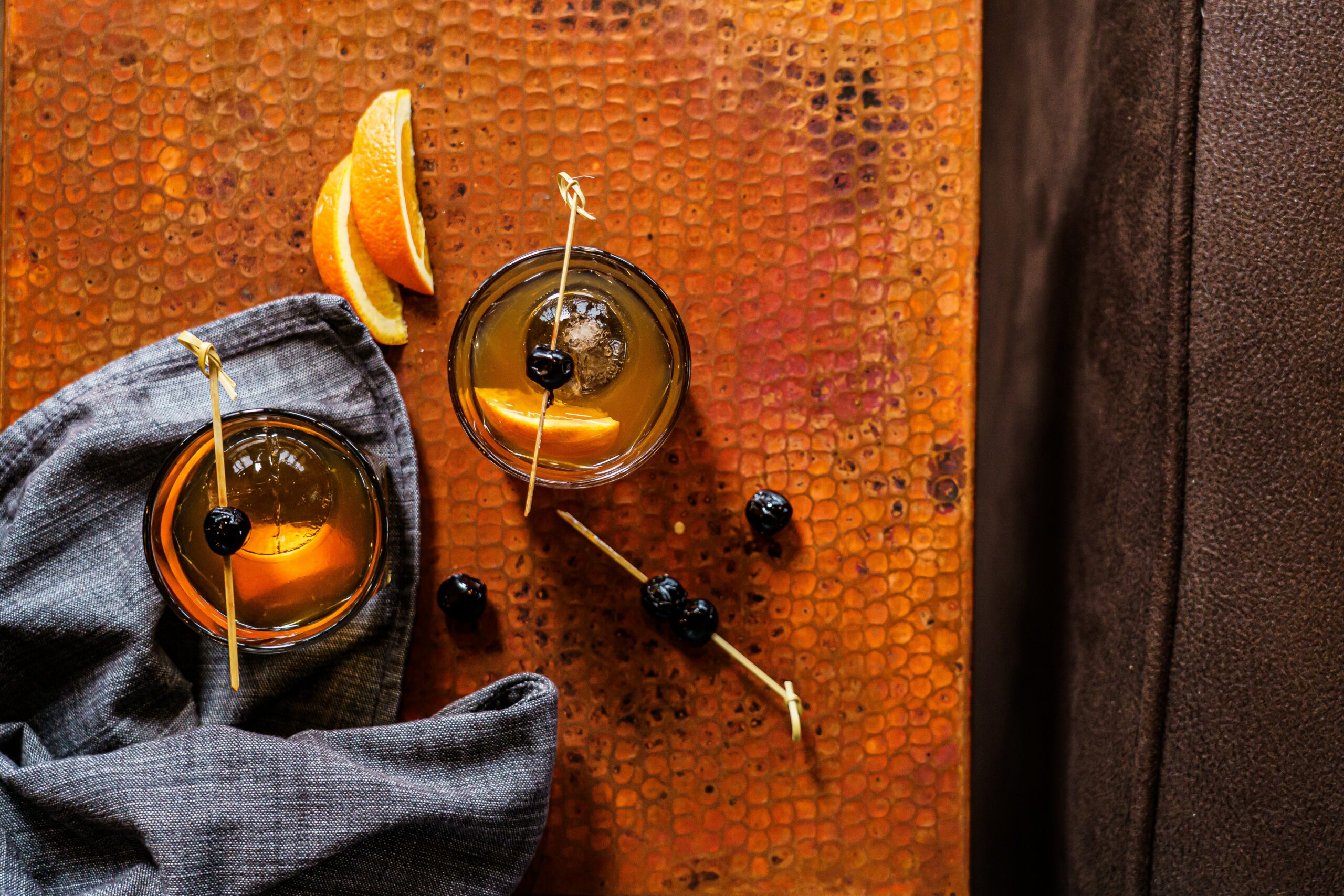 hybrid-storytellers-QOF2voepfkQ-unsplash